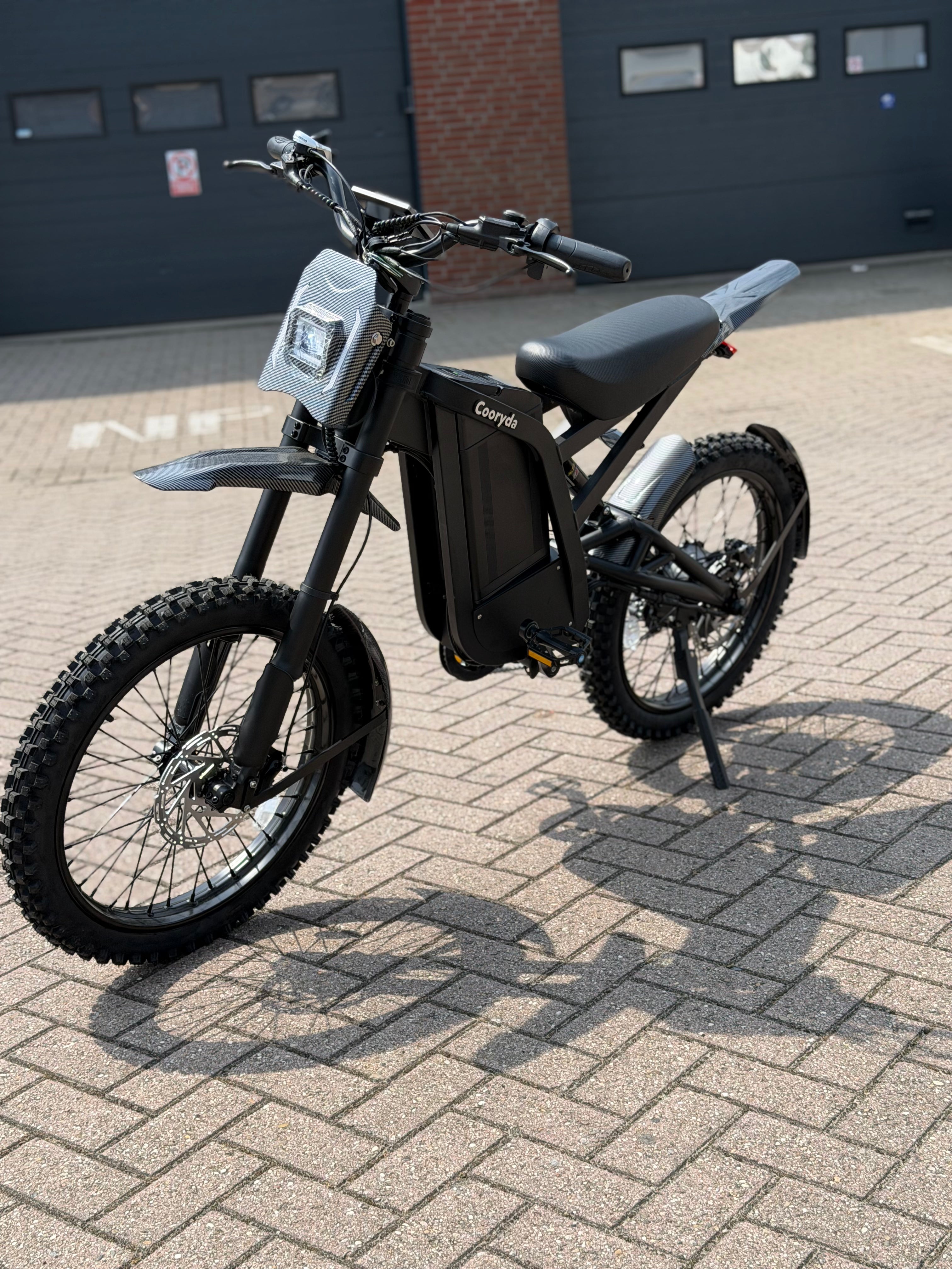 NIEUW Ouxi GT2000 all black skinny bike crosser