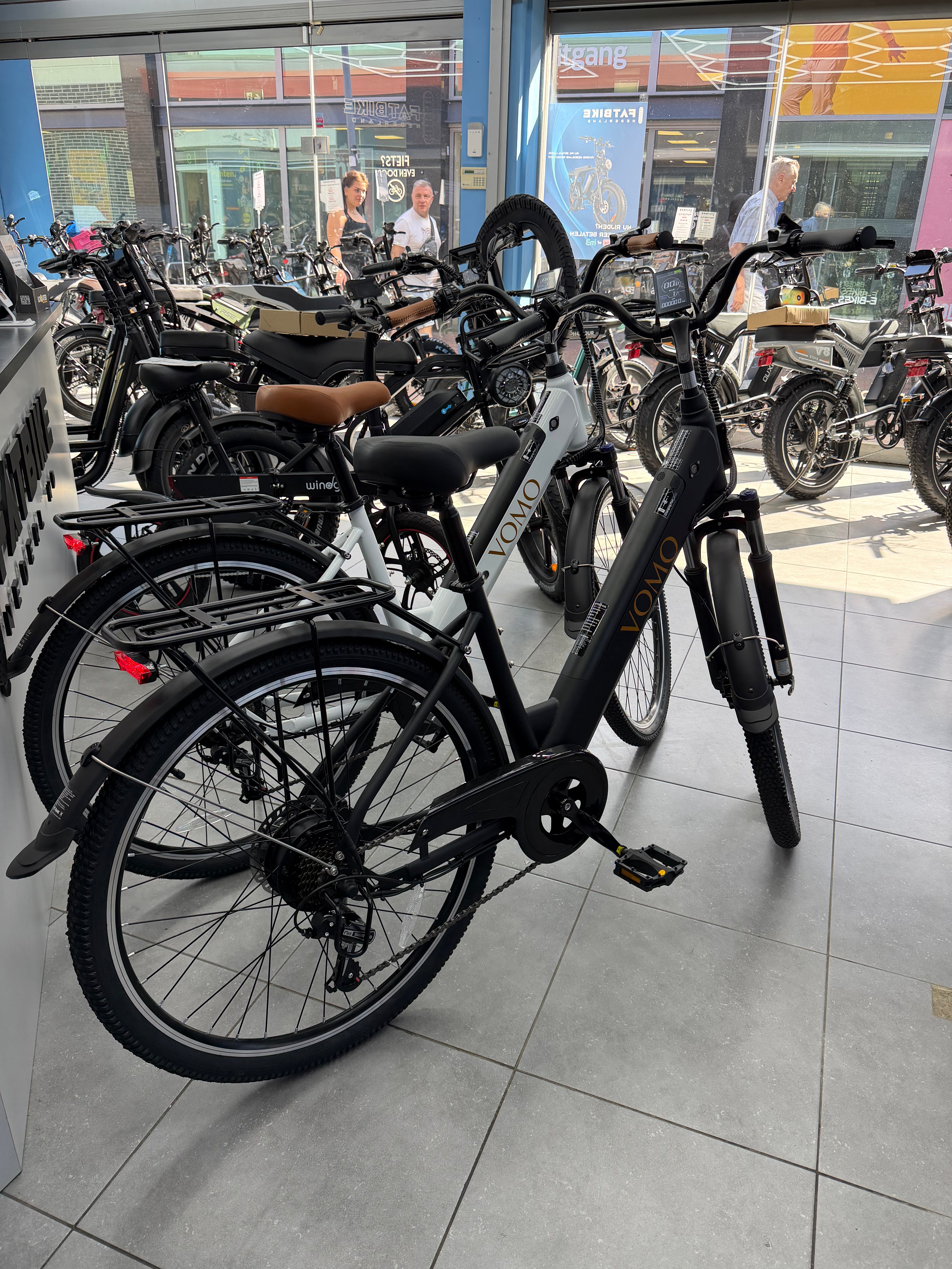 NIEUW Vomo ebike stadsfiets
