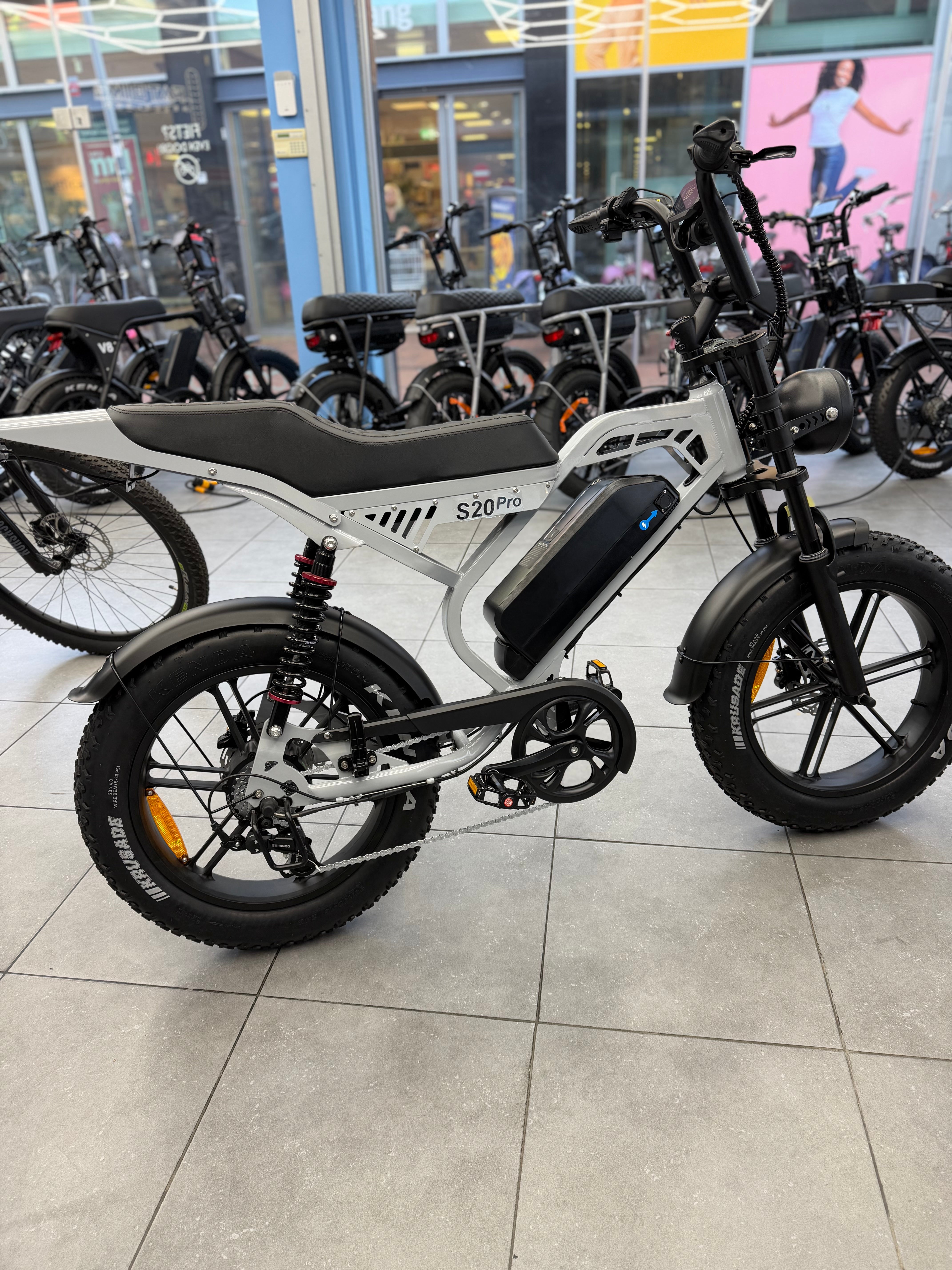 Qmwheel S20 pro all black model 2025