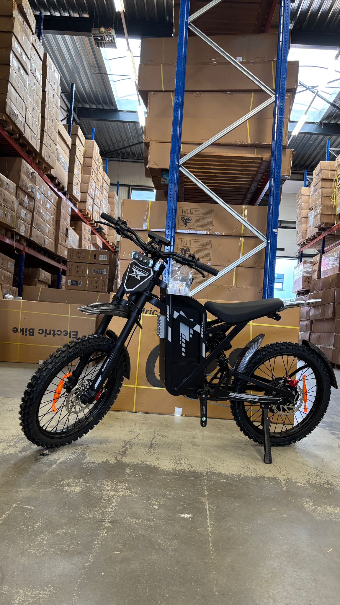NIEUW Qmwheels GT3000 skinny bike