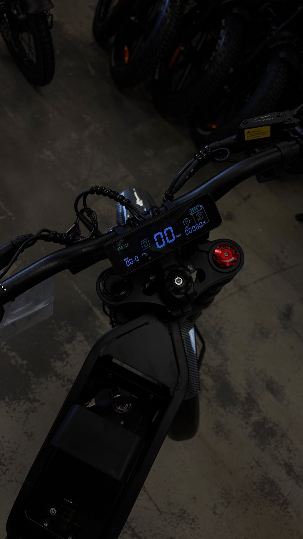 NIEUW Qmwheels GT3000 skinny bike
